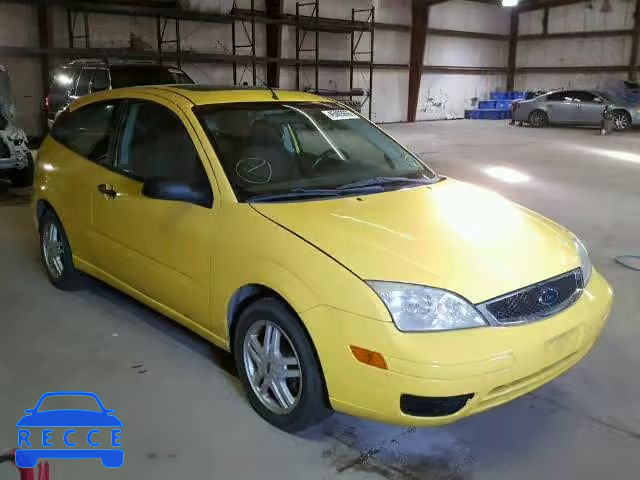 2005 FORD FOCUS ZX3 3FAFP31NX5R141494 image 0