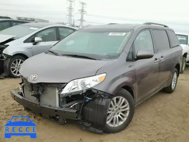 2013 TOYOTA SIENNA XLE 5TDYK3DC3DS319804 зображення 1