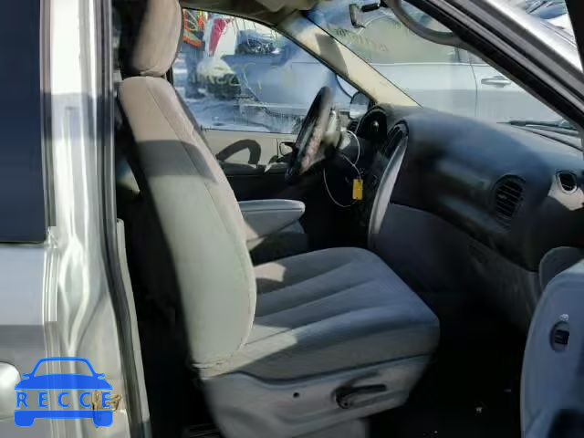 2005 CHRYSLER Town and Country 2C4GP54L05R571111 image 4