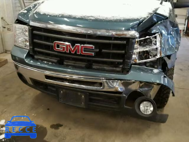 2010 GMC SIERRA K15 1GTPKTE00AZ200649 image 8