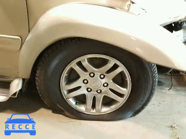 2004 TOYOTA SEQUOIA SR 5TDBT44A94S223215 image 9