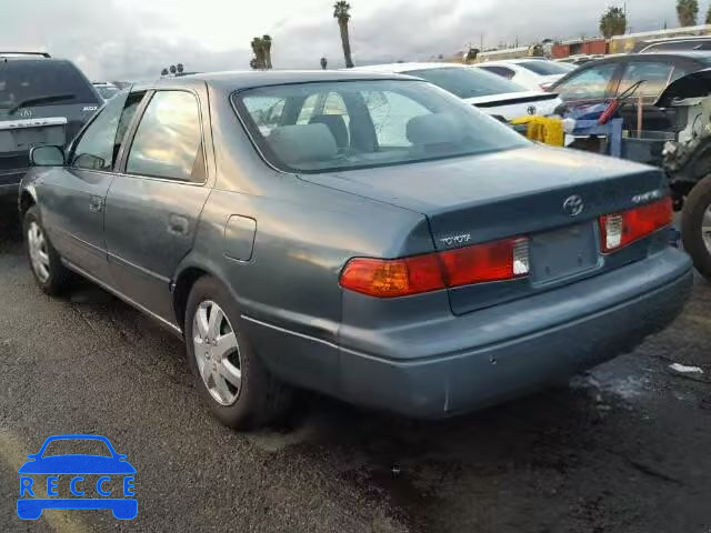 2001 TOYOTA CAMRY 4T1BG22K01U824813 Bild 2