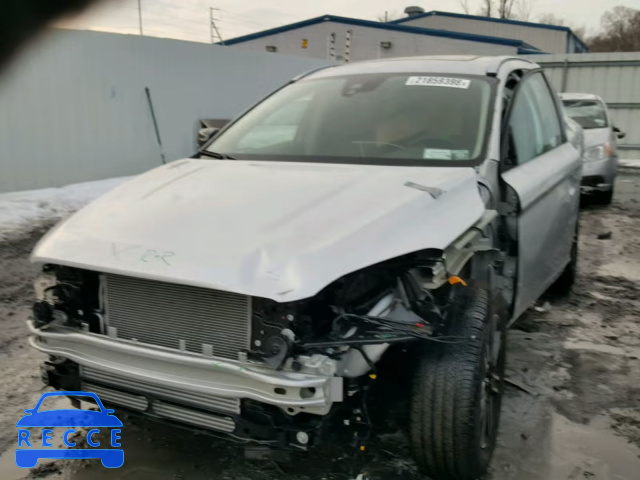 2017 VOLVO XC60 T5 YV440MRR1H2115262 Bild 1