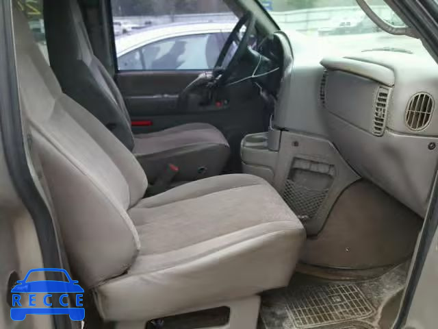 2003 GMC SAFARI XT 1GKDM19X93B511747 image 4