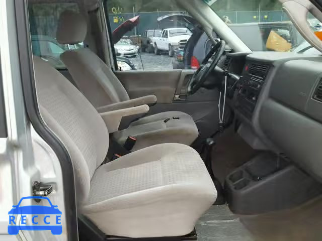 2001 VOLKSWAGEN EUROVAN MV WV2MB47011H128924 зображення 4