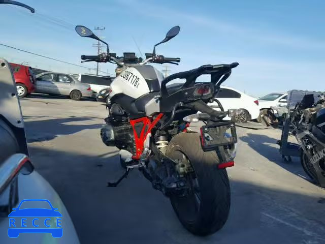 2015 BMW R1200 R WB10A1409FZ196888 image 2