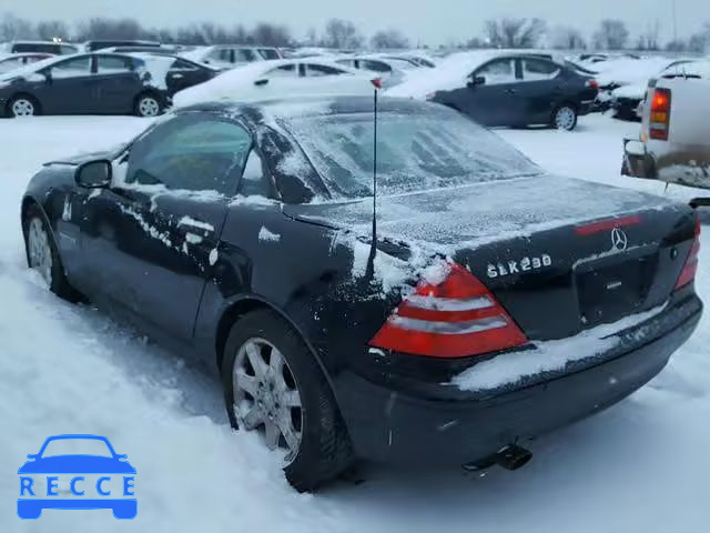 2000 MERCEDES-BENZ SLK 230 KO WDBKK47F0YF161427 image 2