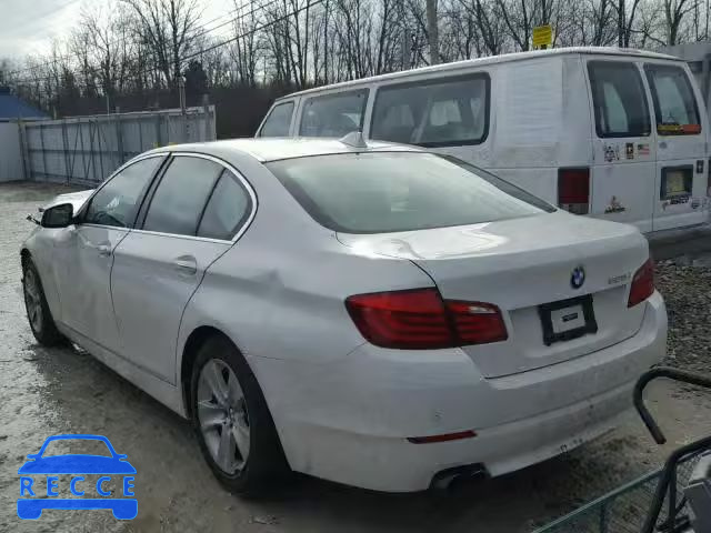 2012 BMW 528 XI WBAXH5C52CDW11587 Bild 2