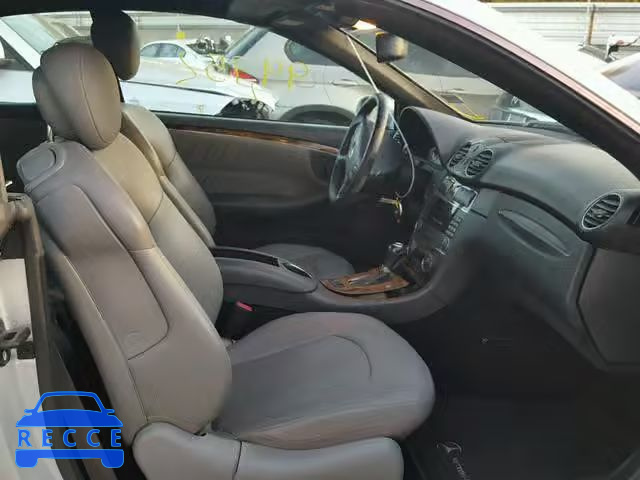 2007 MERCEDES-BENZ CLK 550 WDBTK72F67T075424 зображення 4