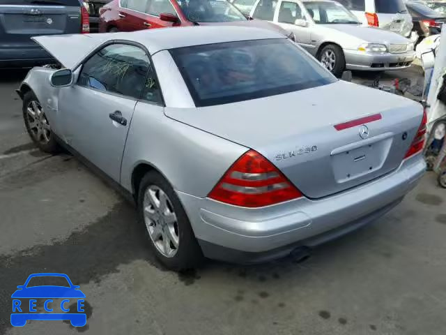 1998 MERCEDES-BENZ SLK 230 KO WDBKK47F4WF033673 image 2