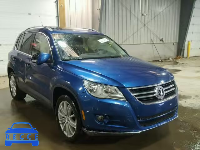 2010 VOLKSWAGEN TIGUAN SE WVGBV7AXXAW004002 Bild 0