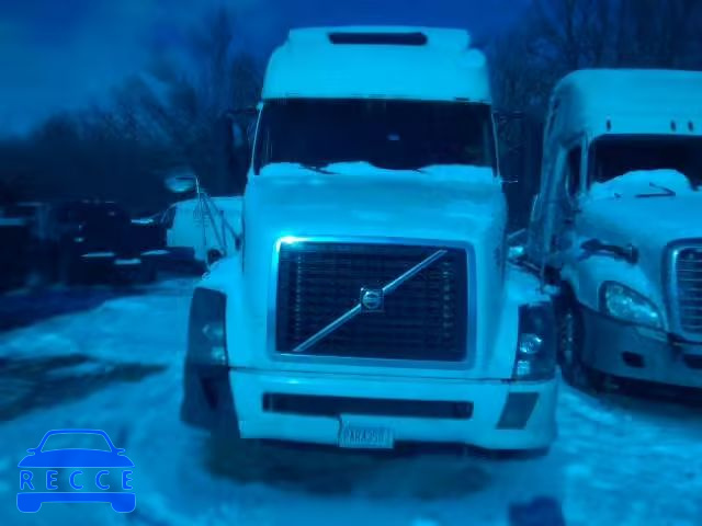 2011 VOLVO VN VNL 4V4NC9EH8BN294371 зображення 8