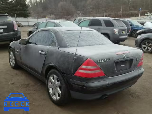 2000 MERCEDES-BENZ SLK 230 KO WDBKK47F8YF168822 image 2