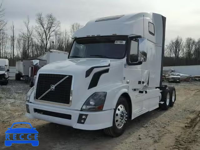 2015 VOLVO VN VNL 4V4NC9EHXFN186274 Bild 1