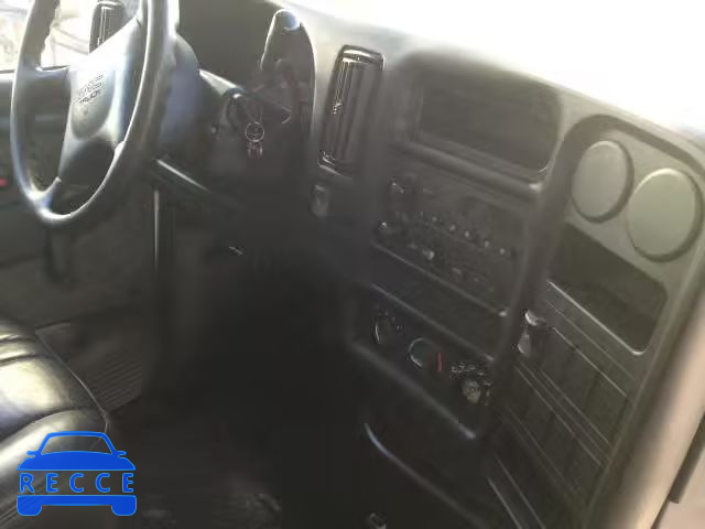 2004 GMC C7500 C7C0 1GDJ7C1C24F901086 image 4
