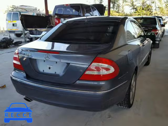 2005 MERCEDES-BENZ CLK 320C WDBTJ65JX5F149596 Bild 3