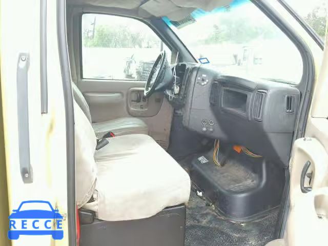 2005 GMC C5500 C5C0 1GDG5C1E95F906109 image 4