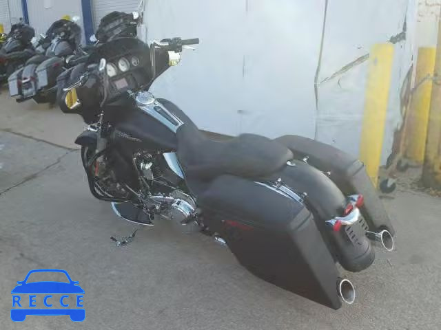 2017 HARLEY-DAVIDSON FLHX STREE 1HD1KBC12HB671912 Bild 2