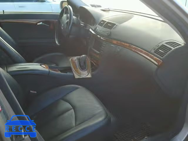 2005 MERCEDES-BENZ E 320 4MAT WDBUF82J15X168604 image 4