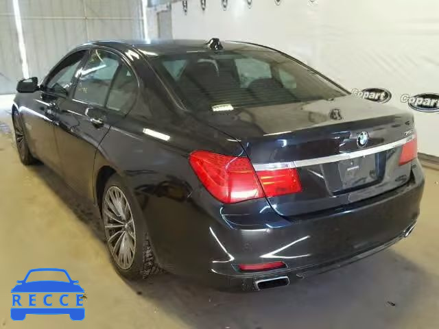 2009 BMW 750 I WBAKA83599CY33347 image 2