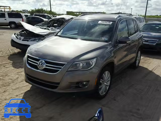 2009 VOLKSWAGEN TIGUAN SE WVGBV75NX9W534376 image 1