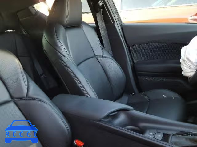 2018 TOYOTA C-HR XLE NMTKHMBX7JR004076 image 4
