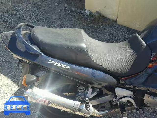 2005 SUZUKI GSX750 F JS1GR7GA352101311 image 5