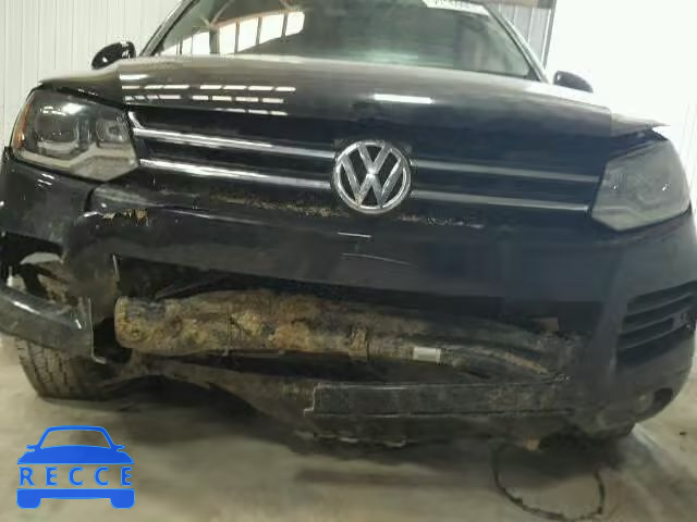 2012 VOLKSWAGEN TOUAREG V6 WVGFF9BP4CD000129 image 8