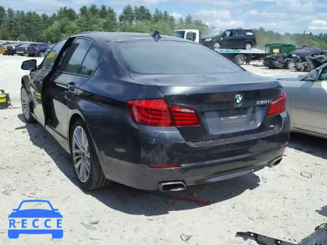 2011 BMW 550 XI WBAFU9C55BC785690 Bild 2