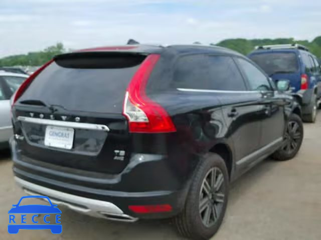2017 VOLVO XC60 T5 YV440MRR3H2121452 image 3