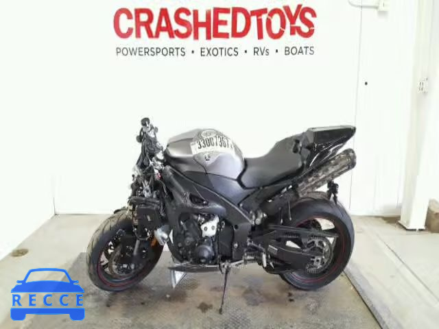 2013 YAMAHA YZFR1 JYARN23E4DA015222 Bild 2