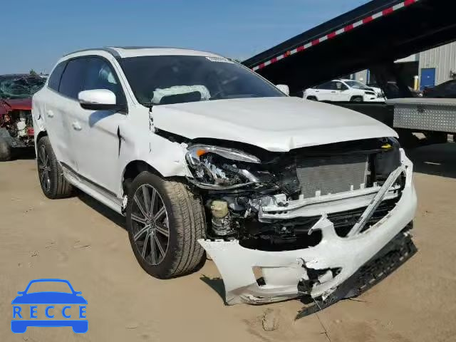 2016 VOLVO XC60 T5 YV4612RK5G2864660 image 0
