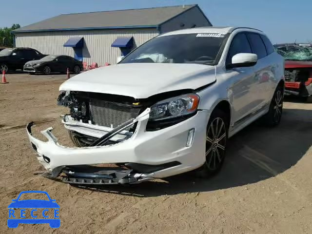 2016 VOLVO XC60 T5 YV4612RK5G2864660 image 1