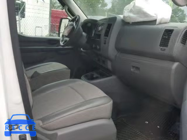 2015 NISSAN NV 1500 1N6BF0KM0FN803407 image 4