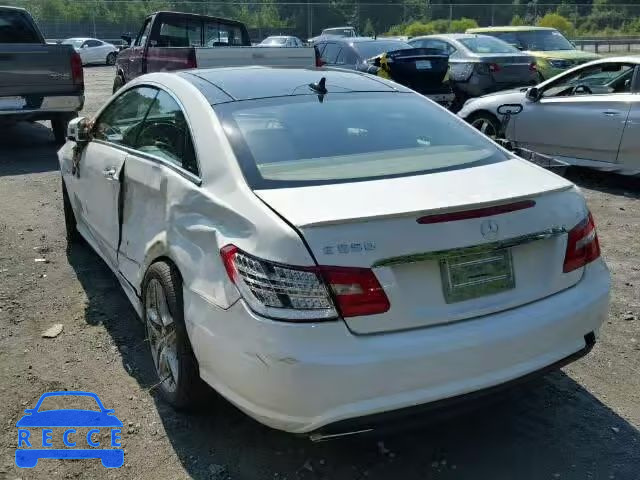 2012 MERCEDES-BENZ E550 WDDKJ7DB4CF164448 image 2