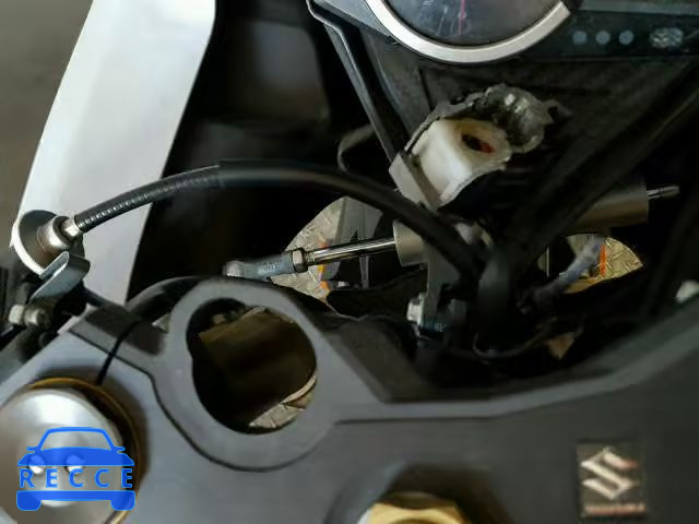 2017 SUZUKI GSX-R750 JS1GR7MA2H2100272 image 8