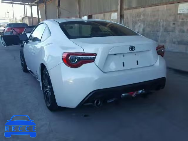 2017 TOYOTA 86 BASE JF1ZNAA11H9706543 image 2