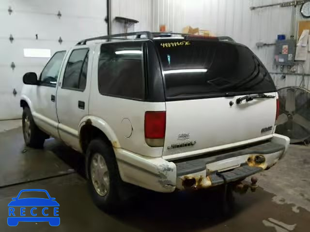 1998 GMC S15 JIMMY 1GKDT13W3W2536702 Bild 2