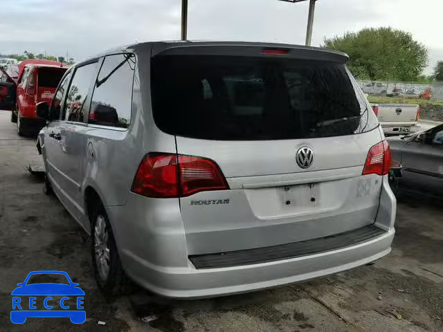 2010 VOLKSWAGEN ROUTAN S 2V4RW4D11AR348483 зображення 2