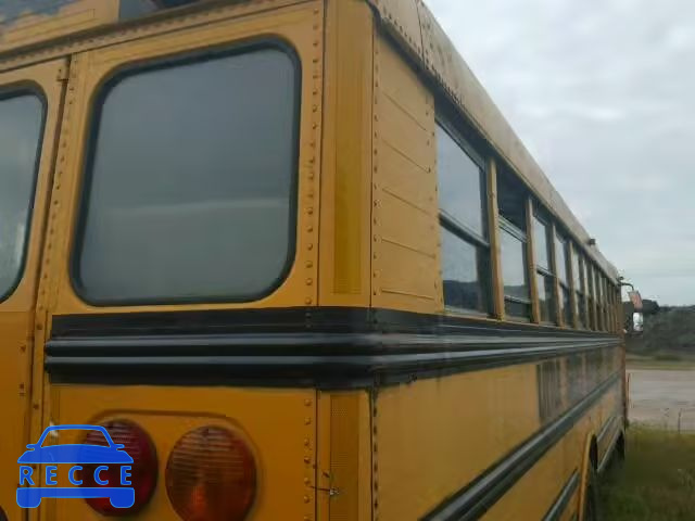 1992 INTERNATIONAL 3000 3800 1HVBBNMN3NH423504 image 3