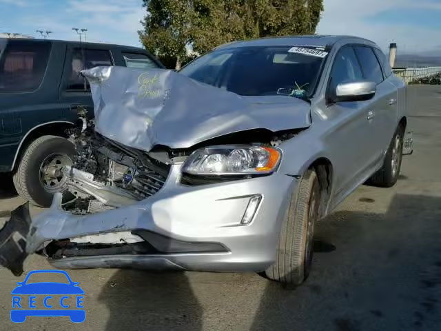 2016 VOLVO XC60 T5 YV4612RK6G2848466 зображення 1