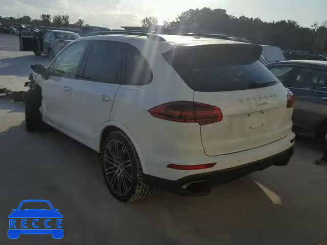 2017 PORSCHE CAYENNE WP1AA2A29HKA82354 image 2