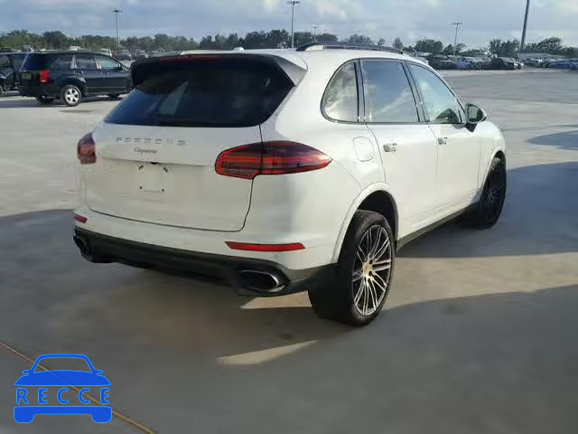 2017 PORSCHE CAYENNE WP1AA2A29HKA82354 image 3