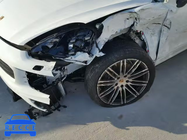 2017 PORSCHE CAYENNE WP1AA2A29HKA82354 image 8