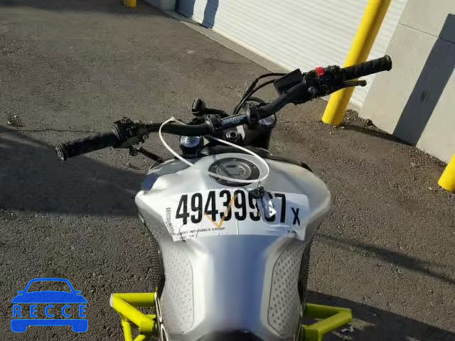 2017 YAMAHA FZ09 JYARN53E7HA001533 зображення 4