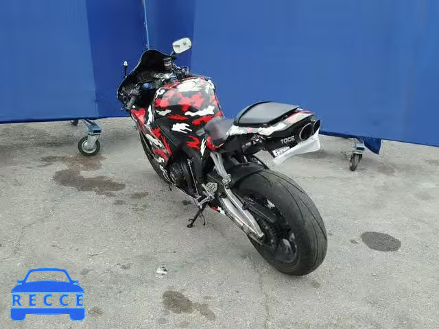 2015 HONDA CBR600 RR JH2PC4009FK800278 image 2