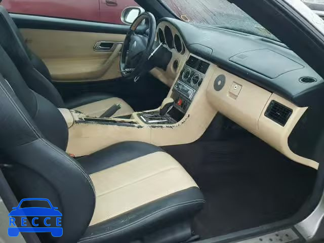 2003 MERCEDES-BENZ SLK 230 KO WDBKK49FX3F296386 image 4