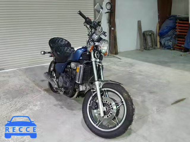 1982 HONDA VF750 C JH2RC0719CM016070 image 0