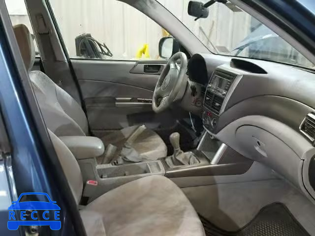 2010 SUBARU FORESTER X JF2SH6BC9AG793854 image 4