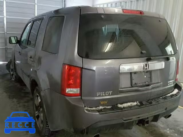 2015 HONDA PILOT SE 5FNYF4H39FB067956 image 2